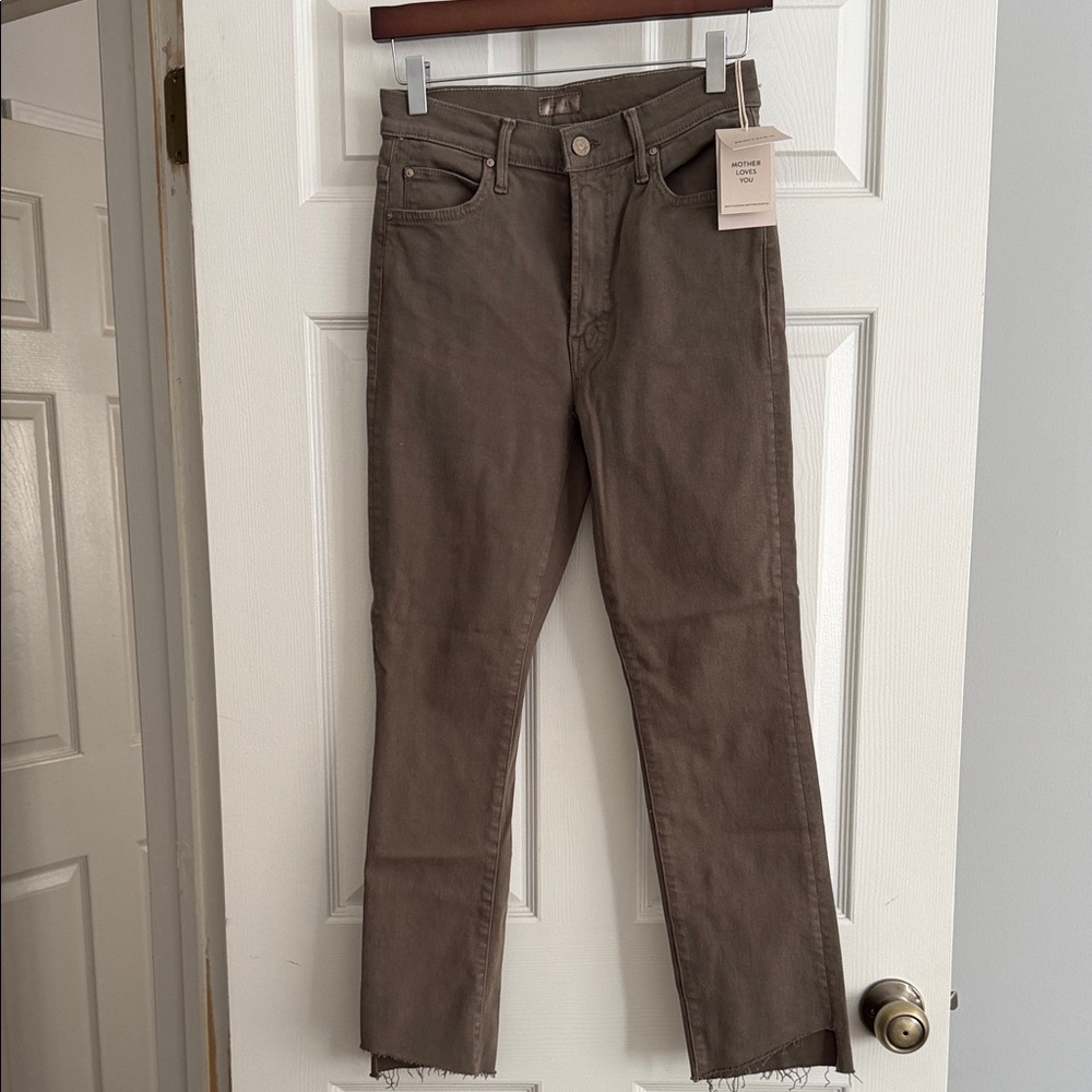 MOTHER High Waisted Rascal Ankle Step Fray in color Capers 27 NWT